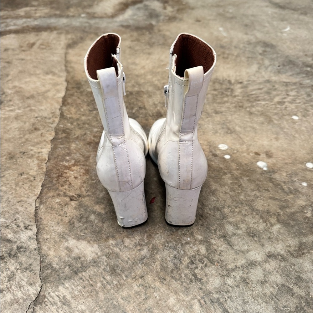 Jeffrey Campbell White Ankle Booties - Picture 5 of 9